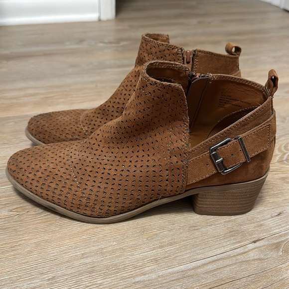 Women’s Universal Thread boots - Picture 4 of 9